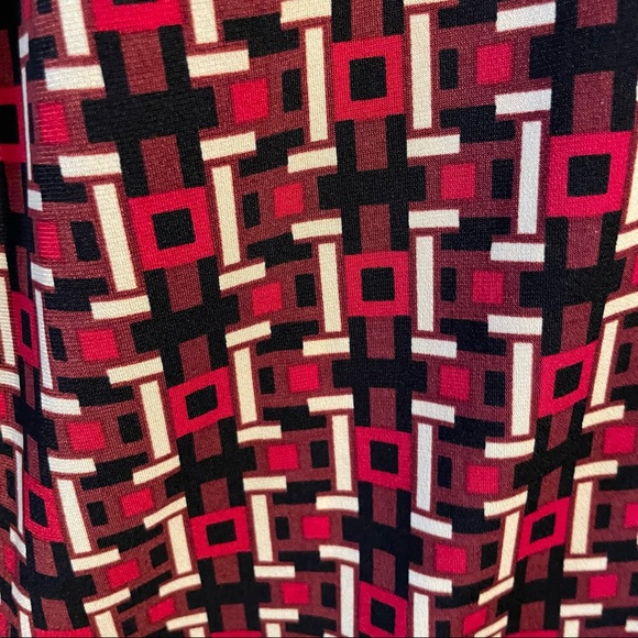*DONATED* LOFT | Women’s Sheath Dress | Red White Black Pattern - Picture 4 of 4
